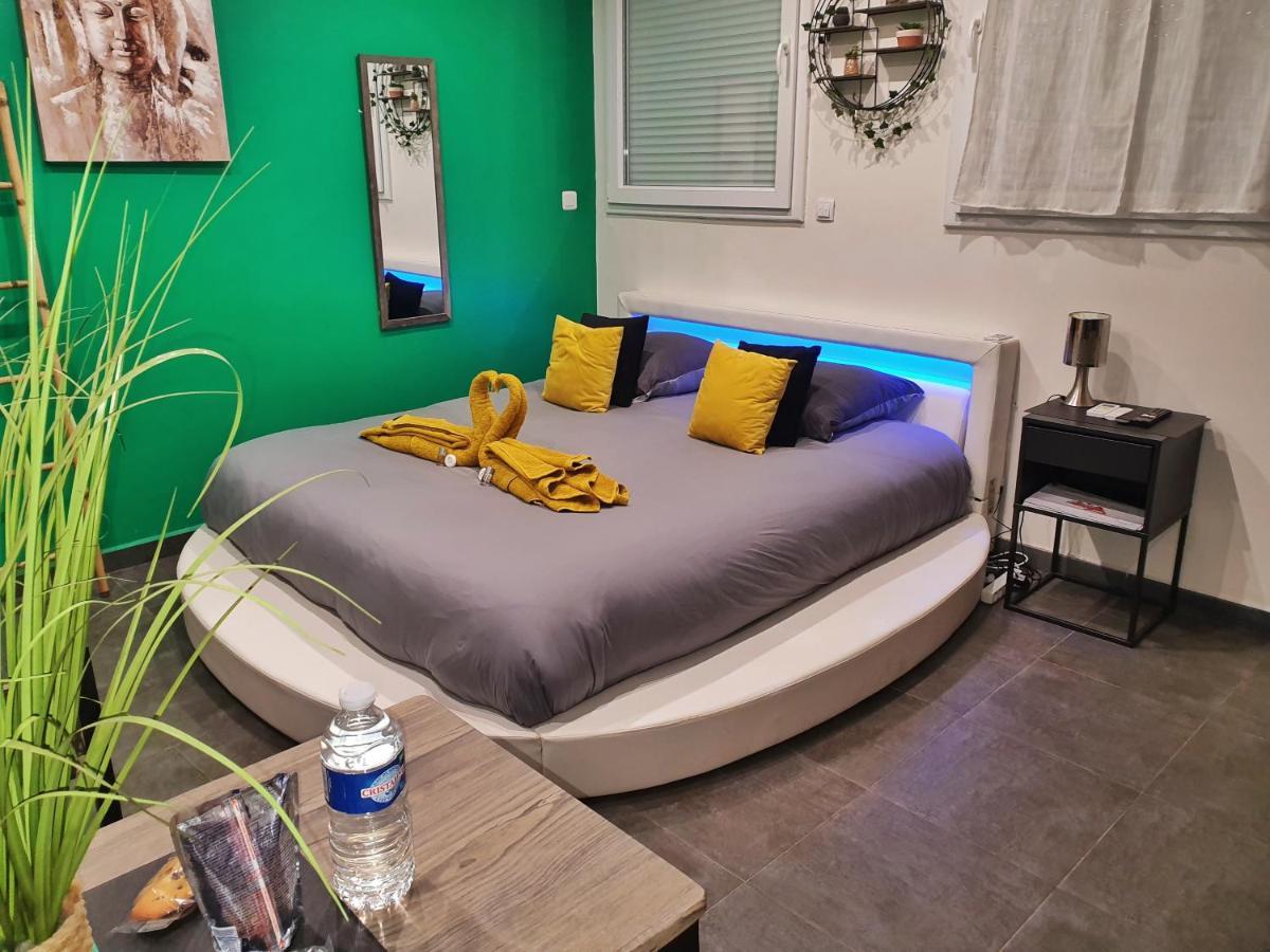 Suite Jacuzzi Privatif Plage Des Catalans Marsilya Dış mekan fotoğraf