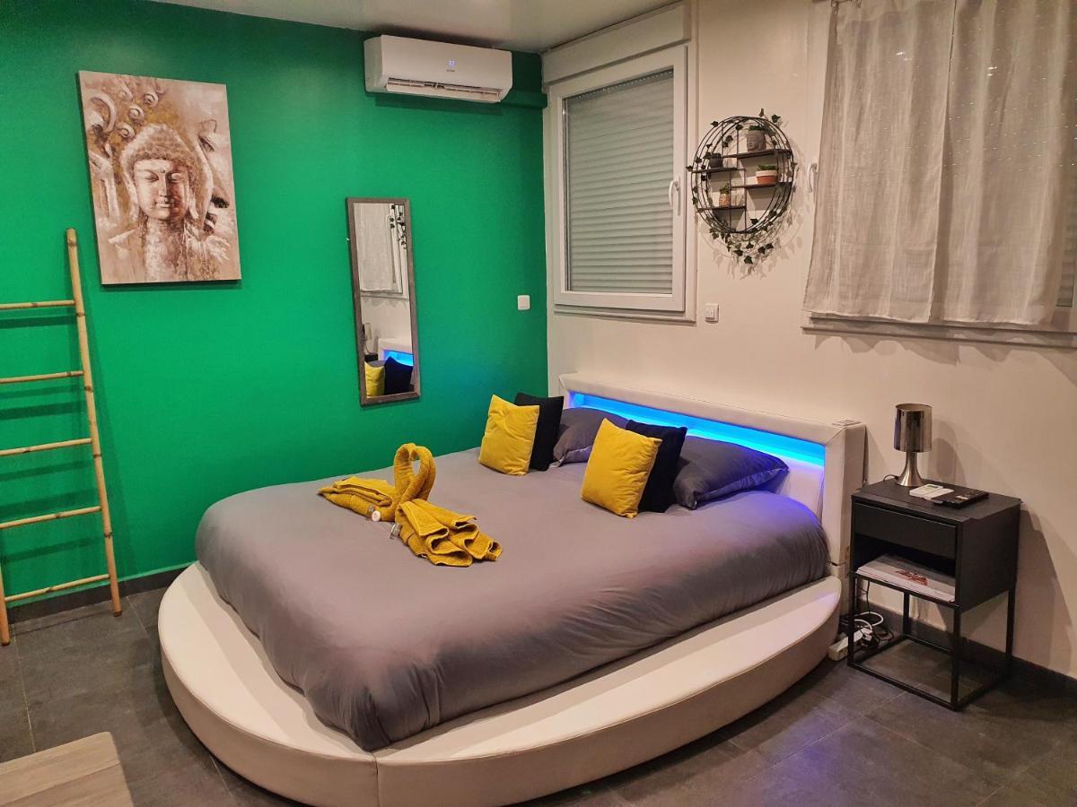 Suite Jacuzzi Privatif Plage Des Catalans Marsilya Dış mekan fotoğraf